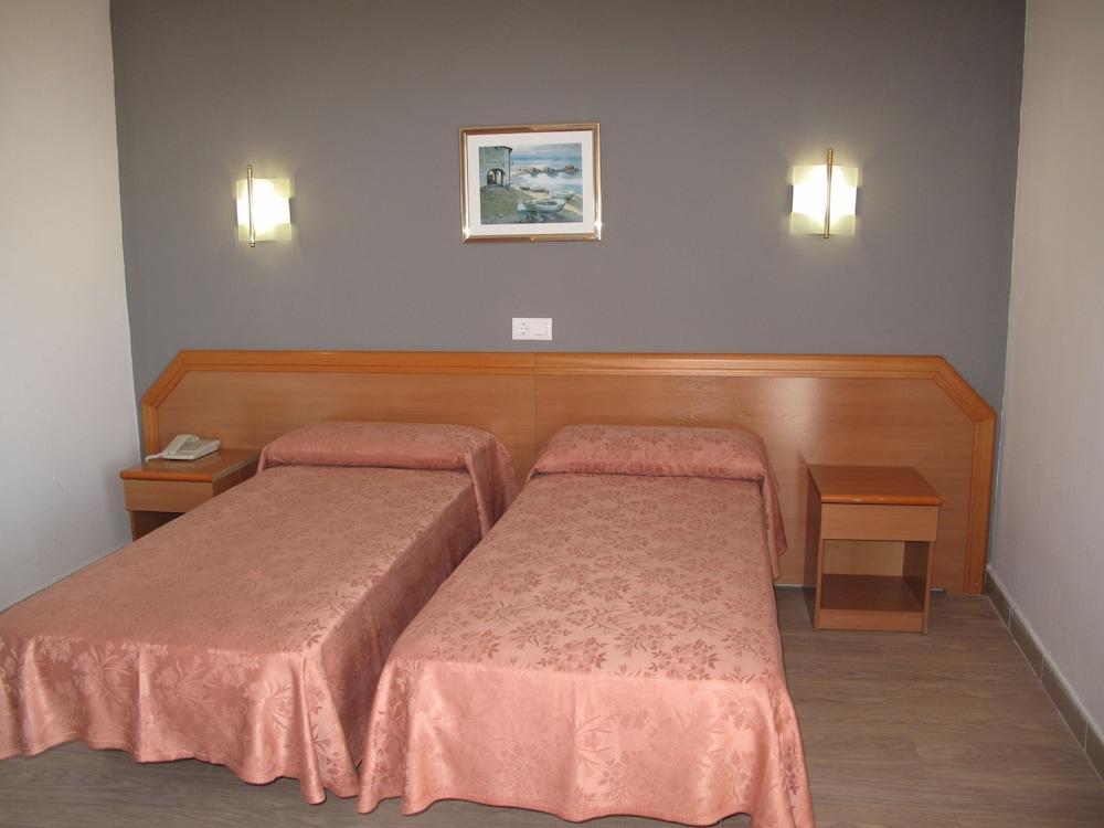 Hotel Reymar Малграт де Мар Екстериор снимка