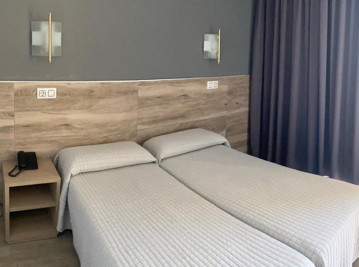 Hotel Reymar Малграт де Мар Екстериор снимка