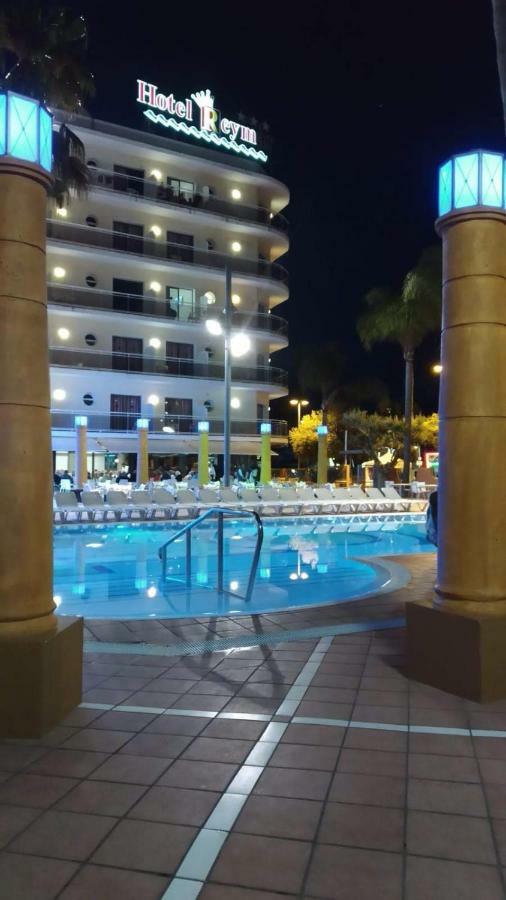 Hotel Reymar Малграт де Мар Екстериор снимка